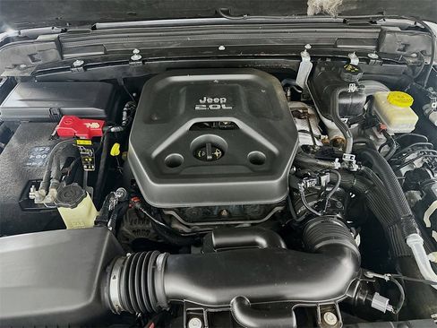 Used 2020 Jeep Wrangler Unlimited Sport S image 31