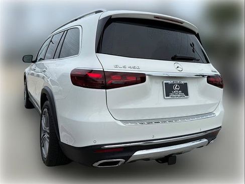 Used 2025 Mercedes-Benz GLS 450 4MATIC image 6