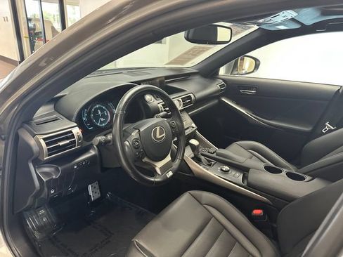 Used 2016 Lexus IS 350 RWD image 18