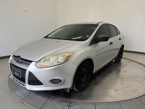 Used 2013 Ford Focus S image 28