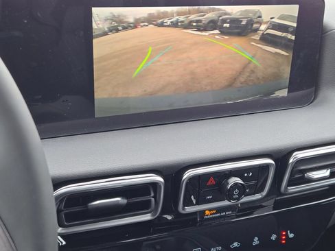 Used 2026 Nissan Sentra SV w/ SV Convenience Package FWD image 25