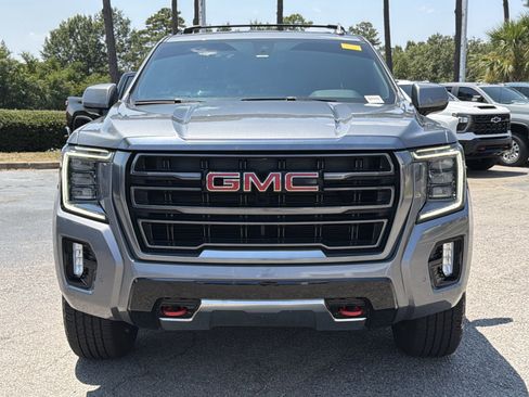 Used 2022 GMC Yukon AT4 AWD/4WD image 10