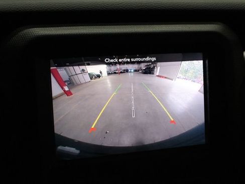 Used 2022 Jeep Wrangler Unlimited Sport AWD/4WD image 8