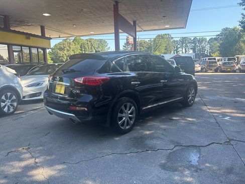 Used 2017 INFINITI QX50 AWD image 6