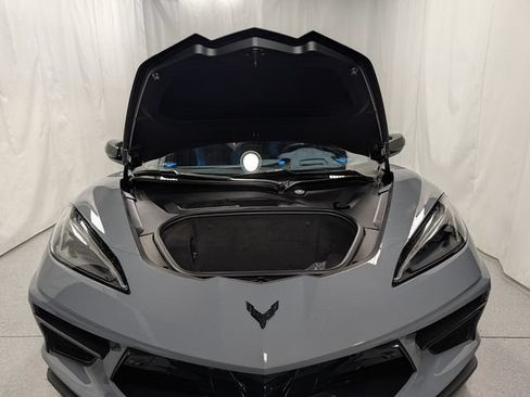 Used 2024 Chevrolet Corvette Stingray Premium Conv w/ Z51 Performance Package RWD image 13