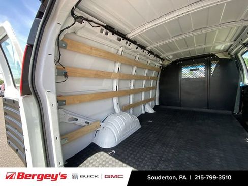 Used 2024 Chevrolet Express 2500 w/ Driver Convenience Package RWD image 29