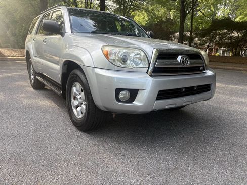 Used 2007 Toyota 4Runner SR5 RWD image 37