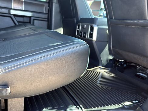 Used 2022 Ford F250 Lariat w/ Tremor Off-Road Package AWD/4WD image 27