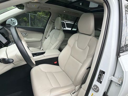Used 2023 Volvo XC90 B6 Plus w/ Protection Package Premier AWD/4WD image 62