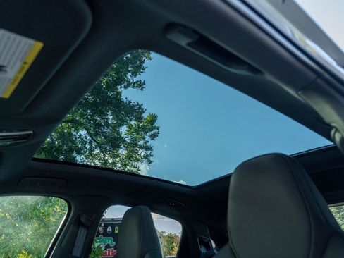 Certified 2023 Porsche Cayenne Coupe image 33