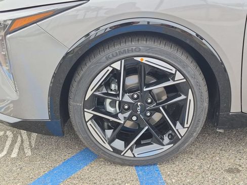 New 2026 Kia K4 GT-Line FWD image 33