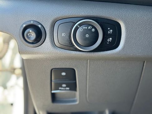 Used 2024 Ford Transit 250 Low Roof AWD w/ Exterior Upgrade Package image 21