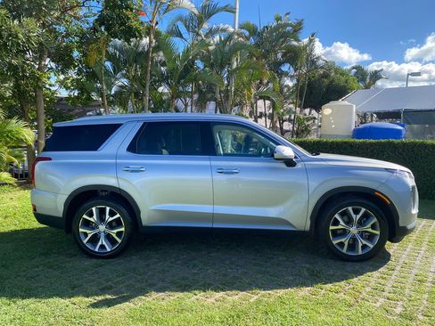 Used 2022 Hyundai Palisade SEL w/ 8P Bench Seat Package AWD/4WD image 25