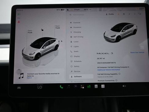 Used 2022 Tesla Model 3 Standard Range RWD image 14