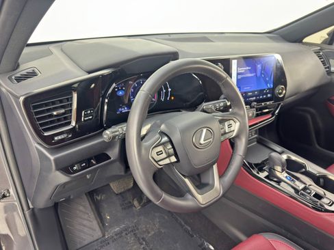 Used 2023 Lexus NX 250 FWD w/ Towing Package (2000 Lbs) image 14