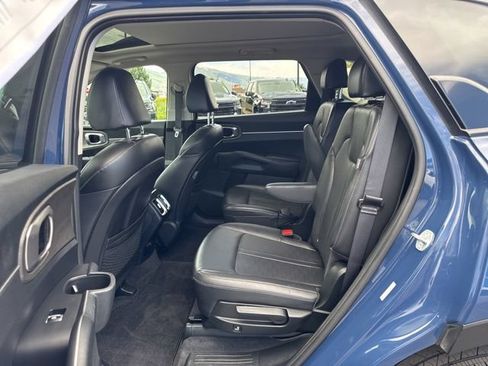 Used 2025 Kia Sorento X-Line EX AWD/4WD image 16