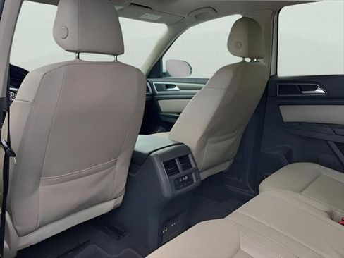 Used 2018 Volkswagen Atlas SEL FWD image 10