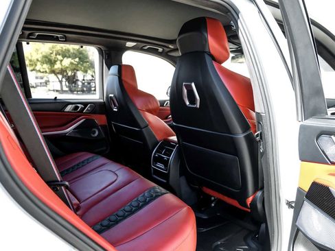 Used 2025 BMW X5 M Competition w/ Executive Package image 41