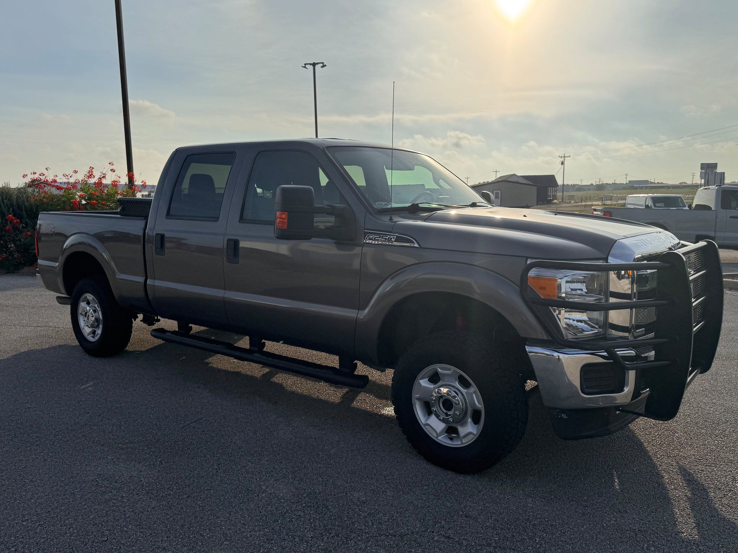 Used 2012 Ford F250 XLT w/ FX4 Off Road Pkg AWD/4WD image 8
