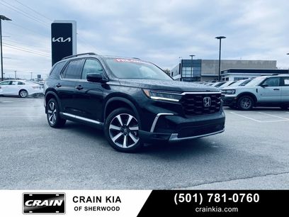 Used 2025 Honda Pilot Elite