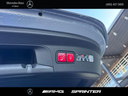 New 2026 Mercedes-Benz GLE 53 AMG 4MATIC Coupe image 8