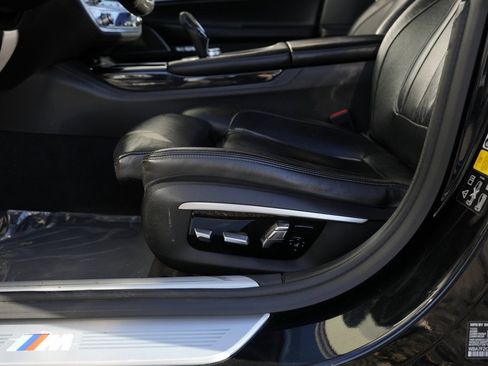 Used 2016 BMW 750i xDrive image 36