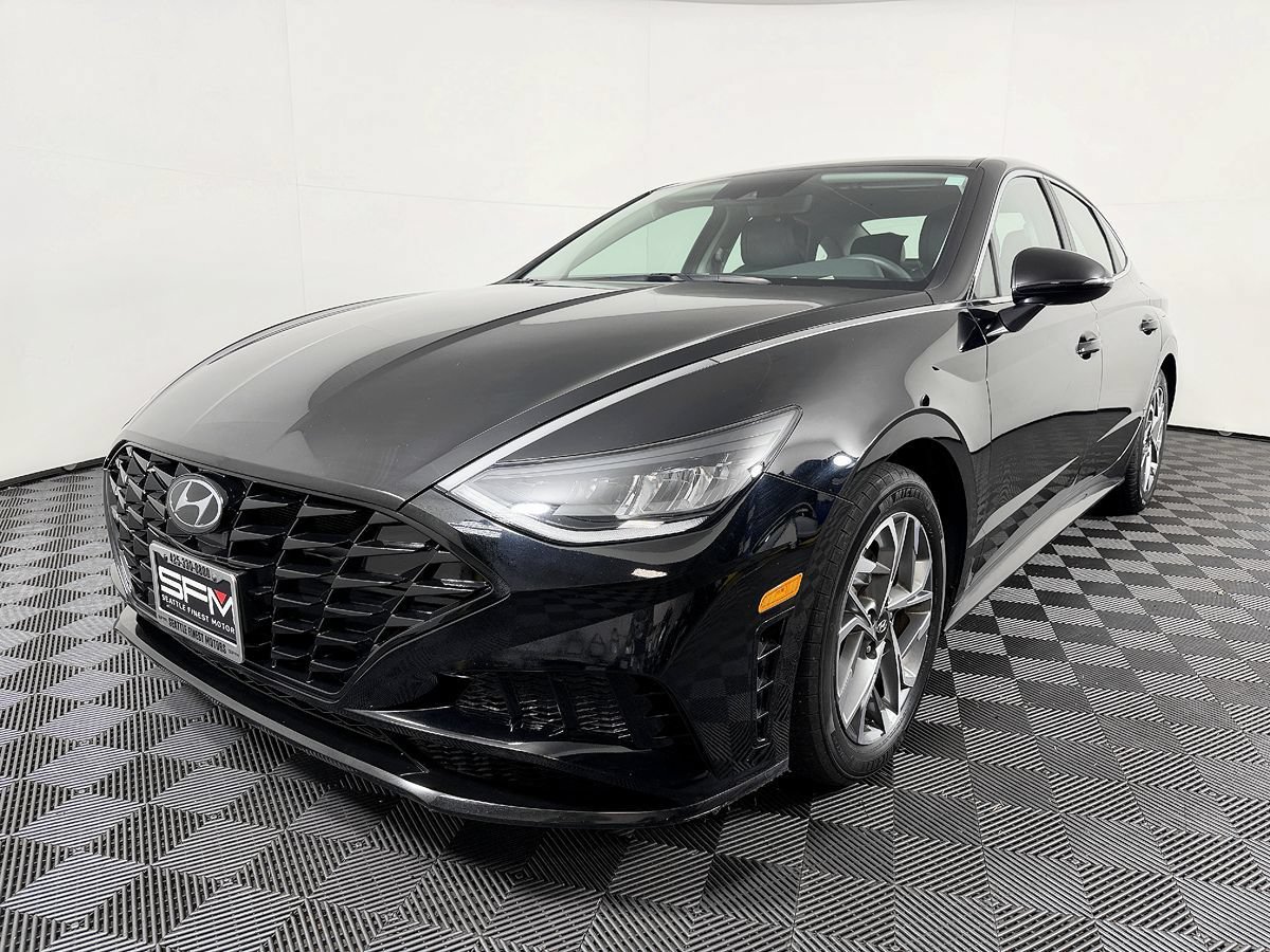 Used 2023 Hyundai Sonata SEL FWD image 3