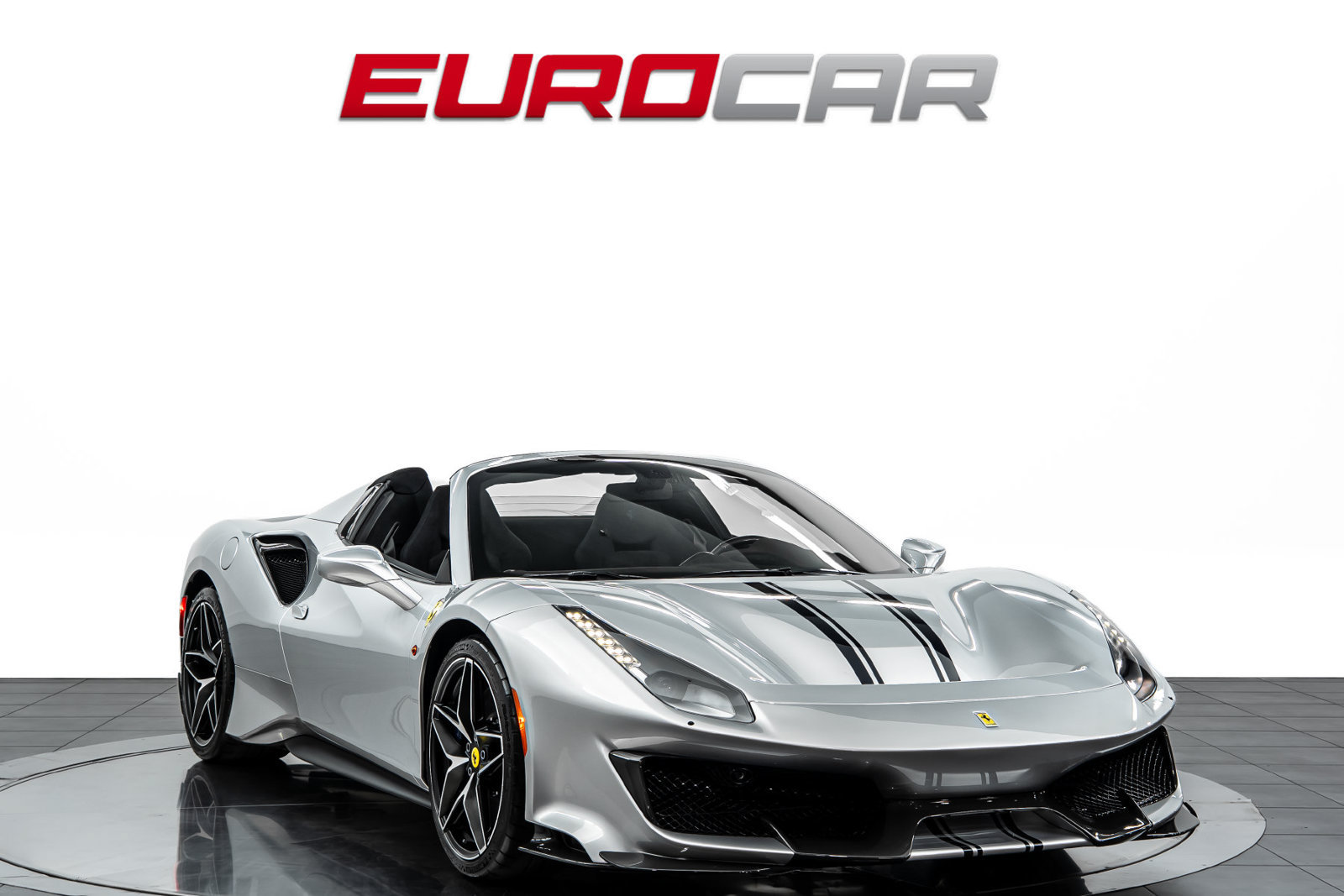 Used 2020 Ferrari 488 Pista Spider RWD image 9