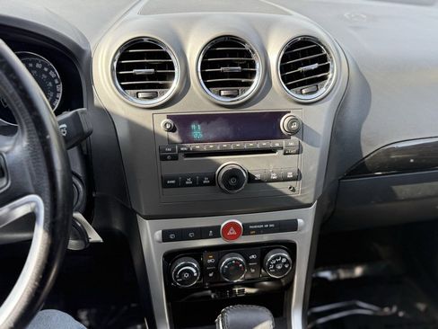Used 2014 Chevrolet Captiva Sport LTZ image 17