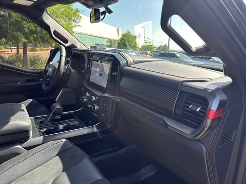 Used 2025 Ford F150 Raptor AWD/4WD image 38