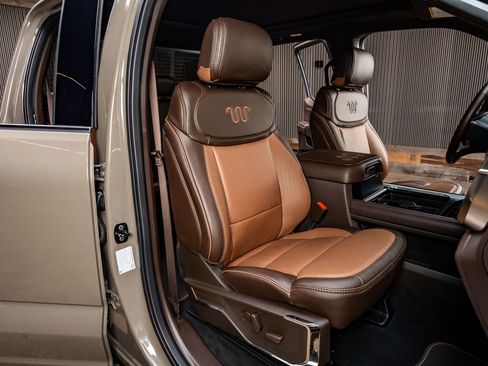 Used 2026 Ford F450 King Ranch w/ Chrome Package image 31