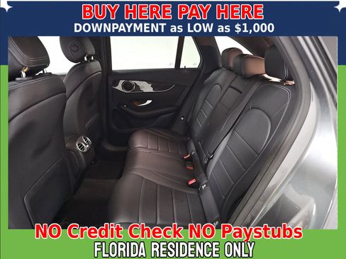 Used 2017 Mercedes-Benz GLC 300 w/ Premium 1 Package image 11