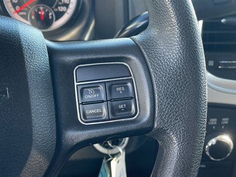 Used 2018 RAM 2500 SLT image 25