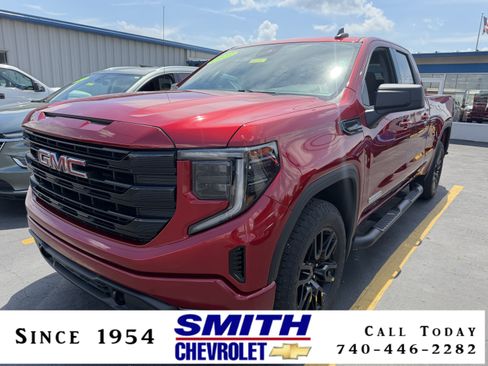 Used 2023 GMC Sierra 1500 Elevation AWD/4WD image 1