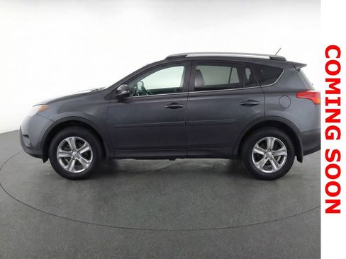 Used 2013 Toyota RAV4 XLE image 8