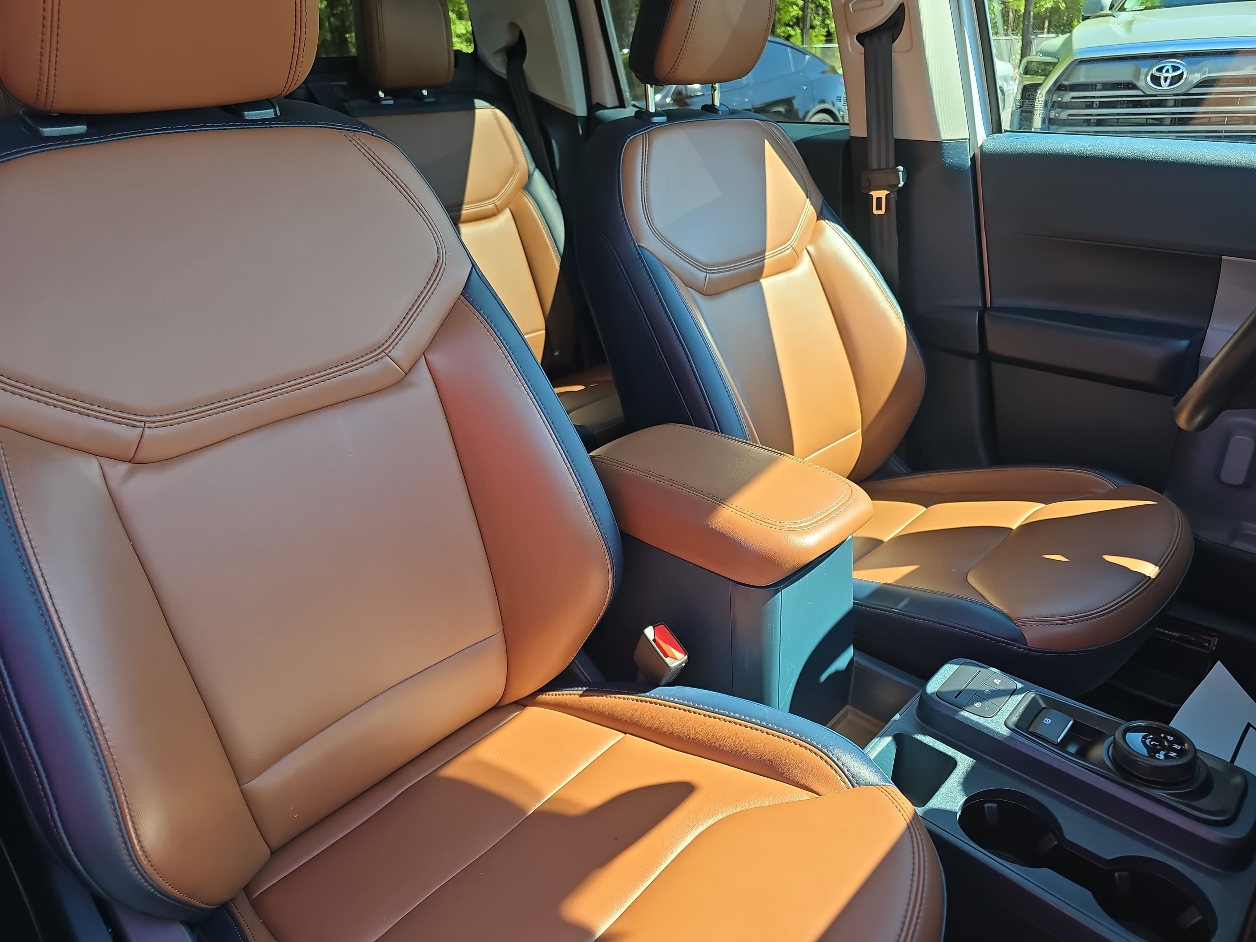 Used 2024 Ford Maverick Lariat FWD image 10