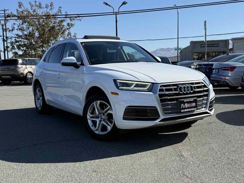 Used 2018 Audi Q5 2.0T Premium Plus w/ Premium Plus Package image 1
