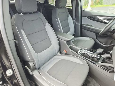 New 2026 Chevrolet TrailBlazer LT w/ Convenience Package FWD image 13