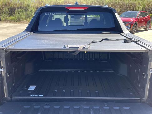 Certified 2023 Hyundai Santa Cruz SEL w/ Activity Package image 5