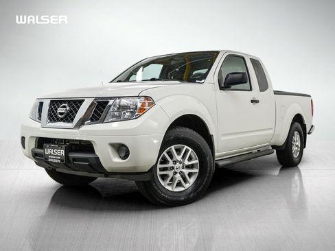 Used 2019 Nissan Frontier SV AWD/4WD image 1