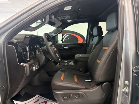 New 2026 GMC Sierra 2500 AT4 w/ AT4 Premium Plus Package AWD/4WD image 9