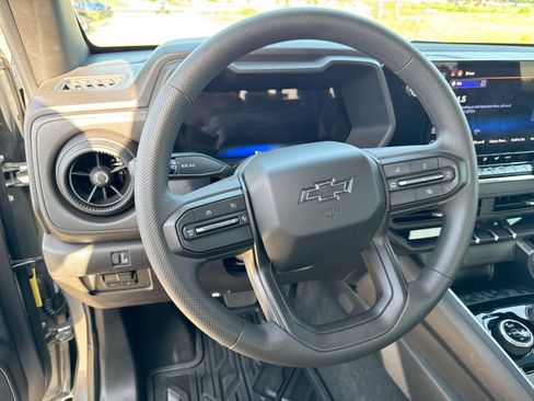 Used 2026 Chevrolet Colorado Trail Boss AWD/4WD image 14