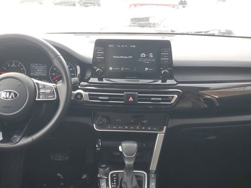 Used 2021 Kia Seltos EX image 26