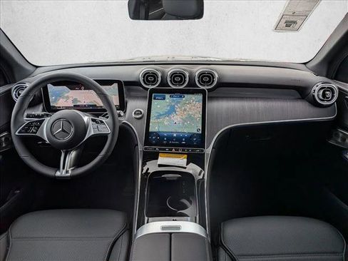 New 2026 Mercedes-Benz GLC 300 4MATIC image 16