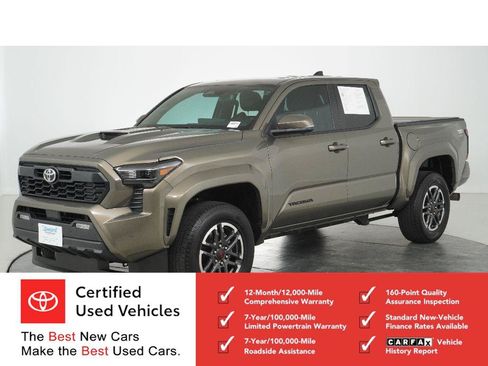Certified 2025 Toyota Tacoma TRD Sport w/ TRD Sport Premium Package AWD/4WD image 7