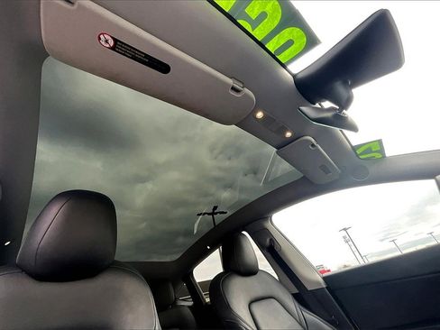 Used 2020 Tesla Model Y Long Range image 21