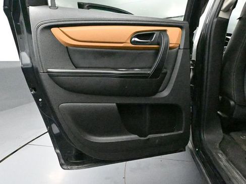 Used 2014 Chevrolet Traverse LT w/ All-Star Edition image 33