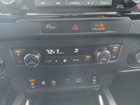 Used 2024 Nissan Frontier SV w/ SV Convenience Package image 20