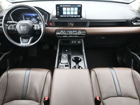 Used 2024 Honda Pilot Elite image 32