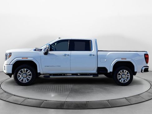 Used 2022 GMC Sierra 2500 Denali AWD/4WD image 4